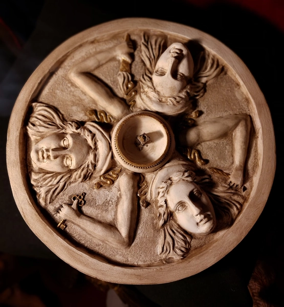 Wheel of Hekate - Hecate's Triskelion, Altar plate, Incense offering disk, Ornament for Hekate's Altar