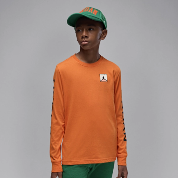 Jordan Essentials Big Kids' Baseline Long Sleeve T-Shirt