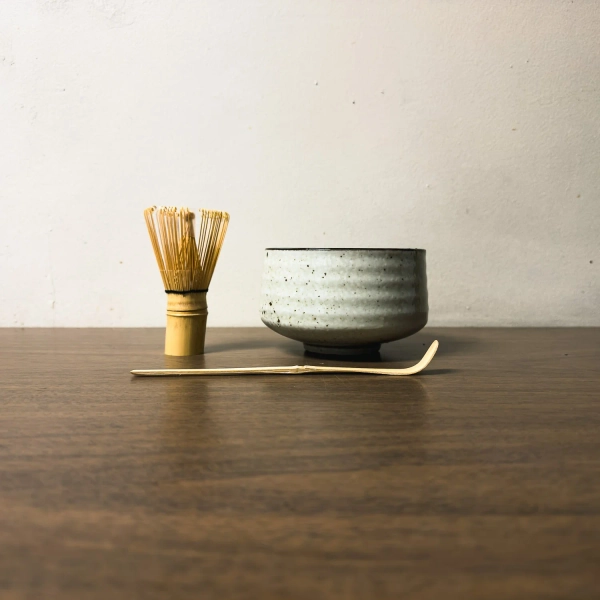 Shino Matcha Set | Bunkado, Inc