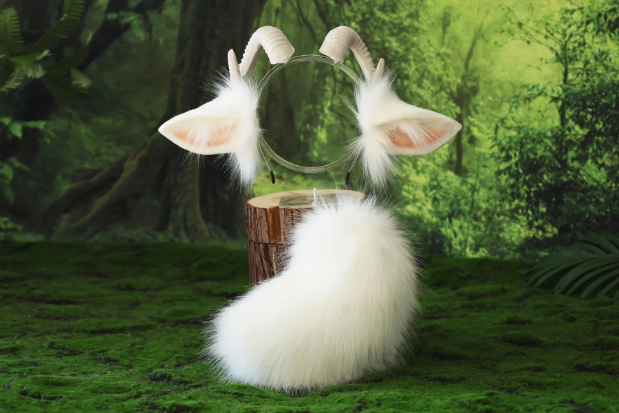 Goat cosplay :33