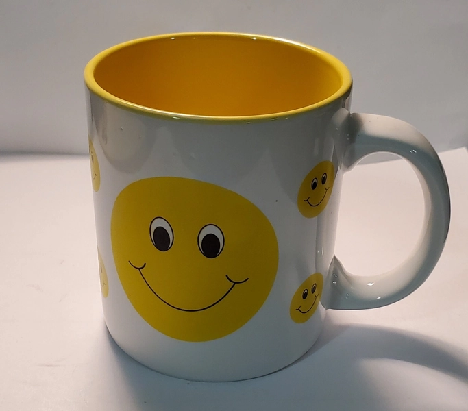Vintage 1993 Accents Smiley Coffee Cup