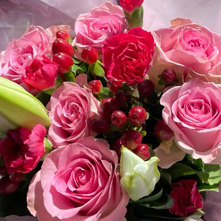 Bouquet of Roses 🌹 