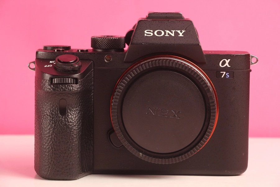 *Full Spectrum Converted Sony A7S II 4K 12.2MP Mirrorless Camera 4k Shuttercount