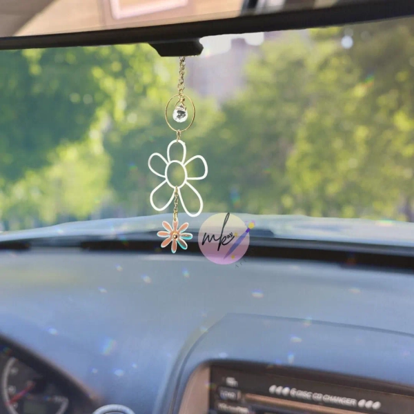 Daisy Rear View Mirror Suncatcher Charm. Car Flower Decor. Car Mirror Hanging Suncatcher. Hippie Car. Cute Car Decor. Car Charm. Car Gift. - Etsy