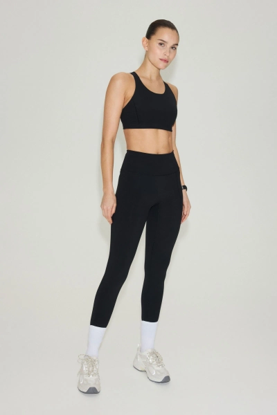 Top esportivo high support com shapemove™