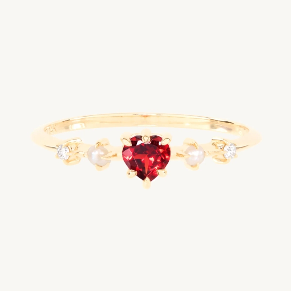 Catbird Great Heart Garnet Ring