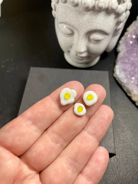 Uranium Mini Glass Eggs
