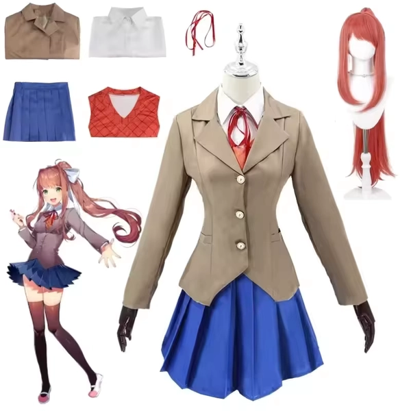 Monika cosplay