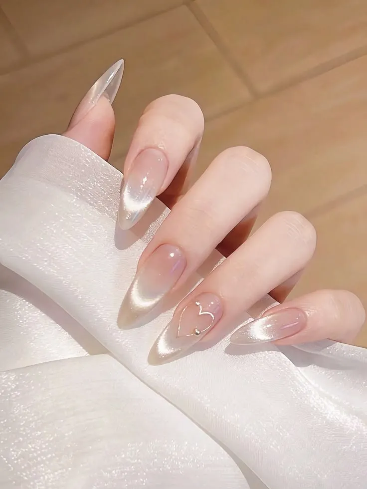 nails