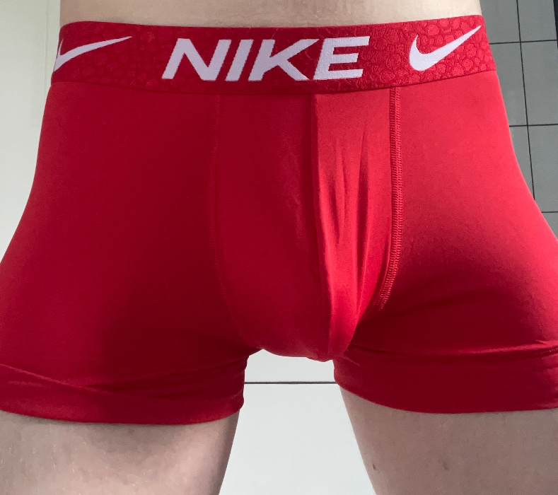 Box Fresh Red Nikes 