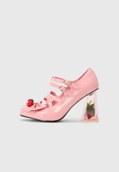 STRAWBERRY CHEESECAKE HEELS