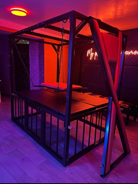 Double Bondage Bed With Attachable St Andrews Cross