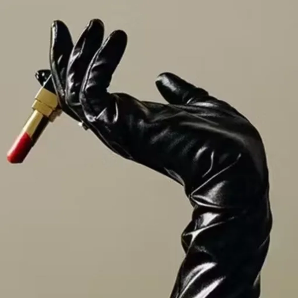 Vancouvers Dainty Sadist