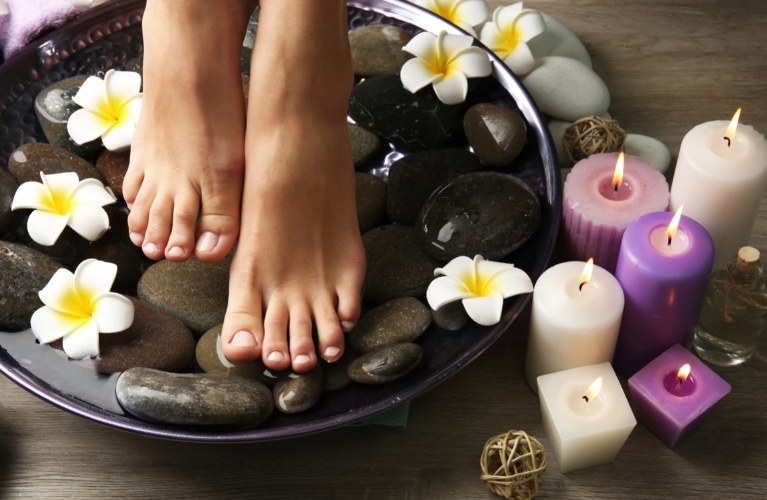 Pedicure and pamper