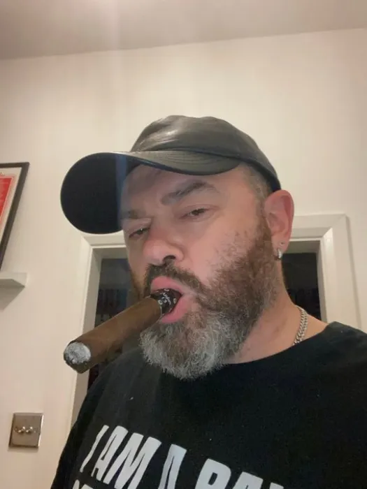 CLE Asylum 13 Toro Gordo Cigar - 1 Single 