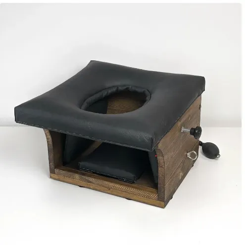 Leather Queening Chair