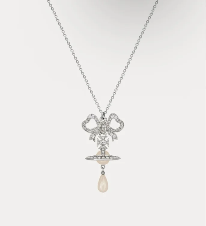 Rigoberta Pearl Pendant Necklace