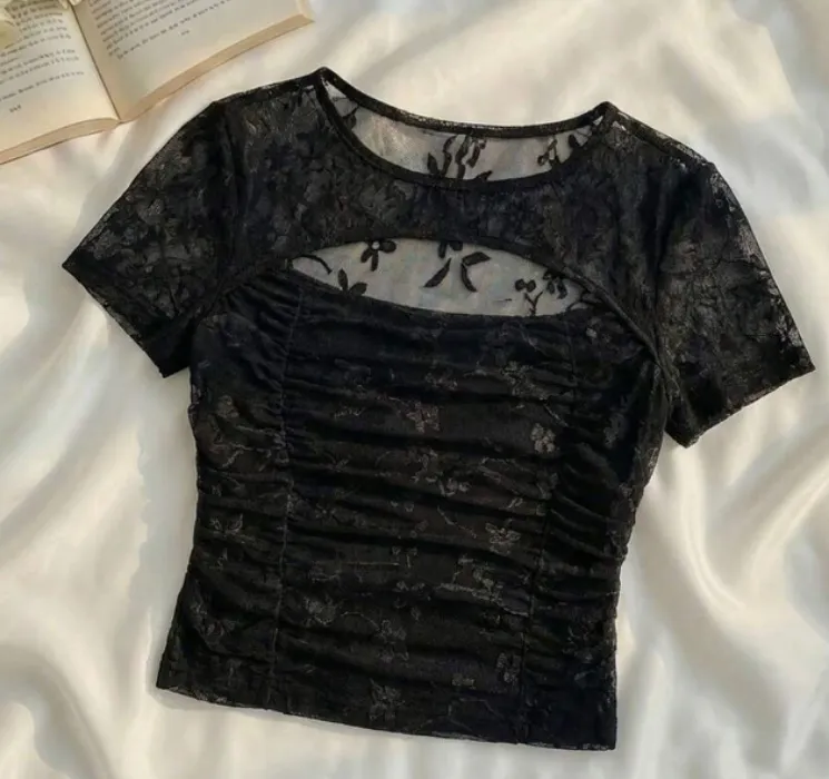 Elegant Black Floral Lace Short Sleeve Crop Top