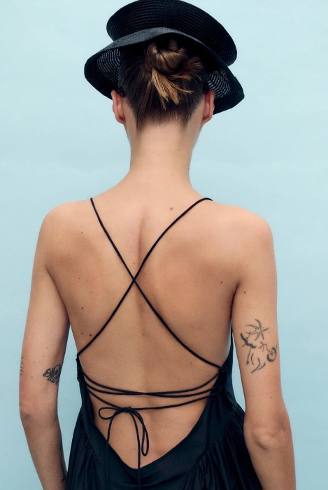 Dive Dress Black | M / Black