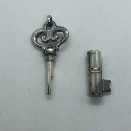 L’Elegance Classique Hidden Chastity Key 