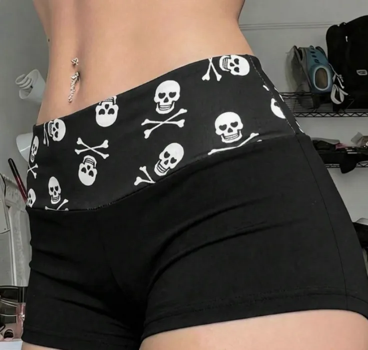 Black High Waist Fitted Butt-Flattering Shorts