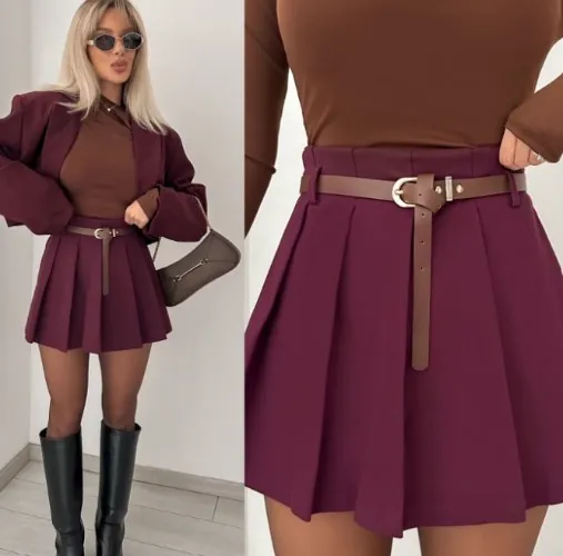 Skort in burgundy