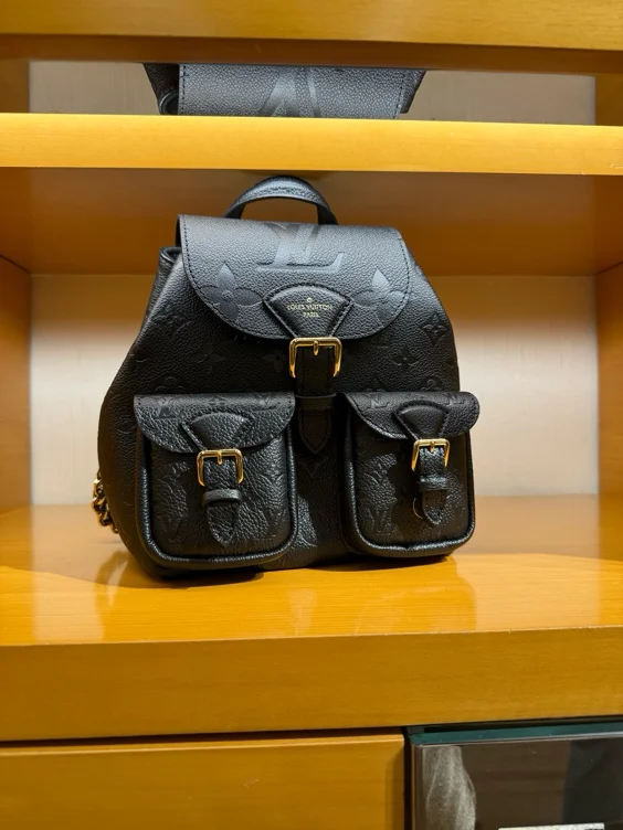 New hand bag 