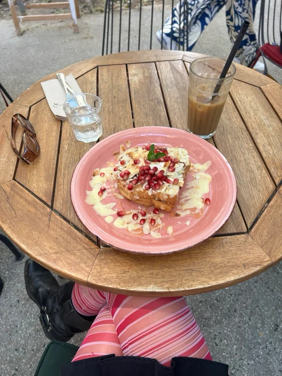 breakfast 