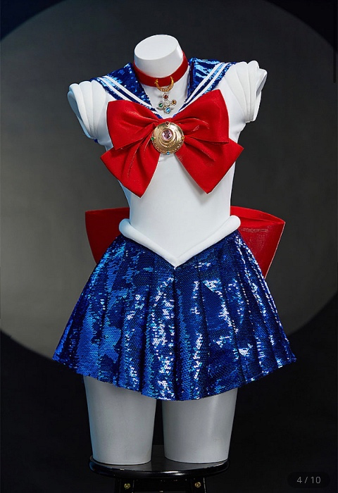 Sailor moon cosplay and hair! 