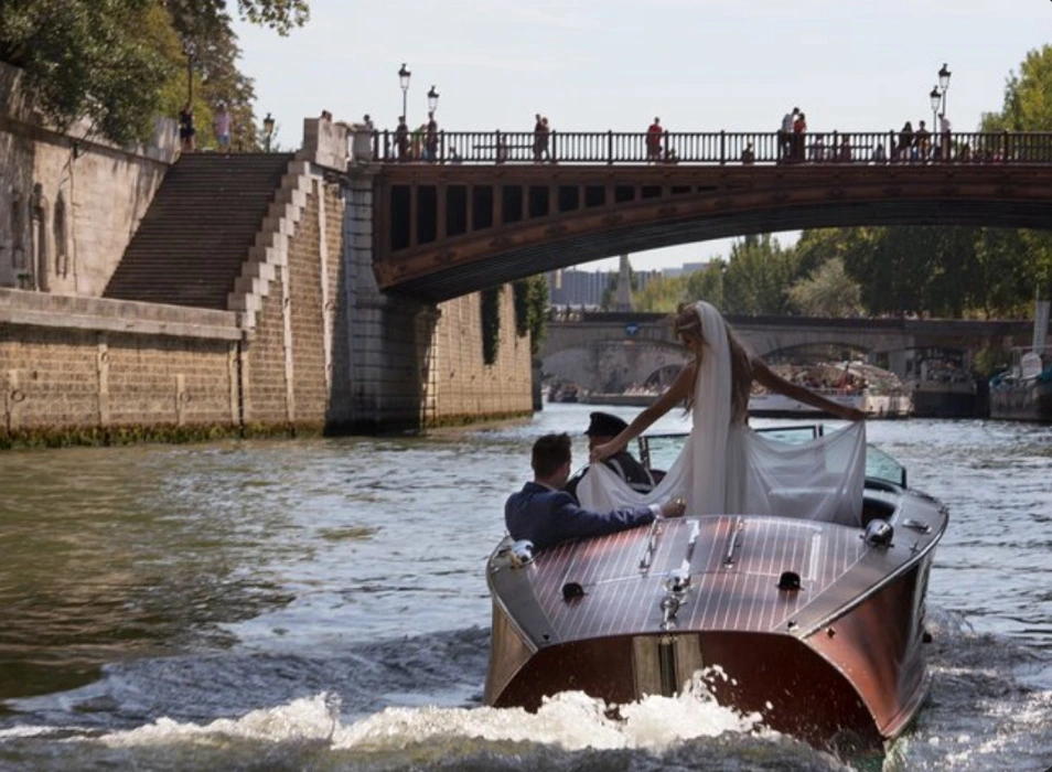 Paris boat experience