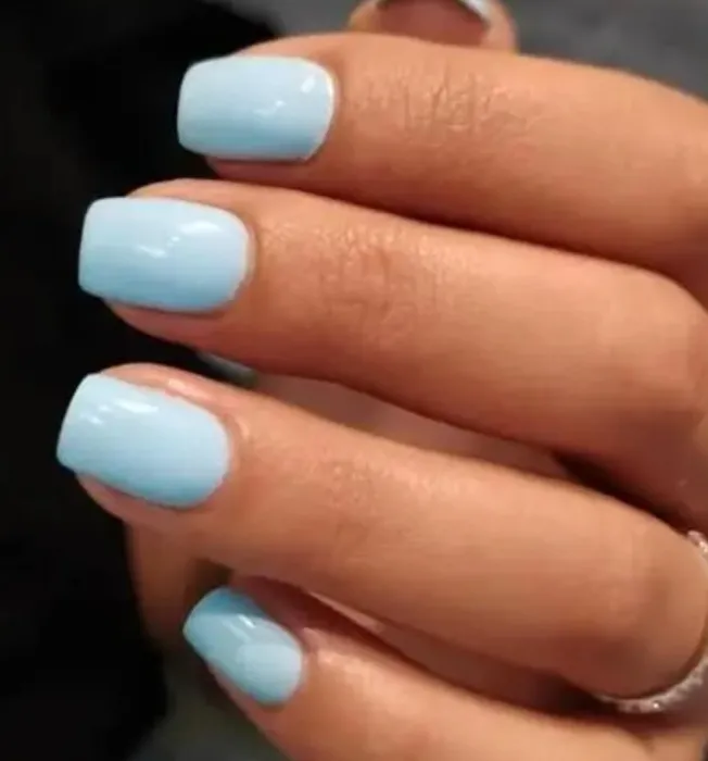 nails