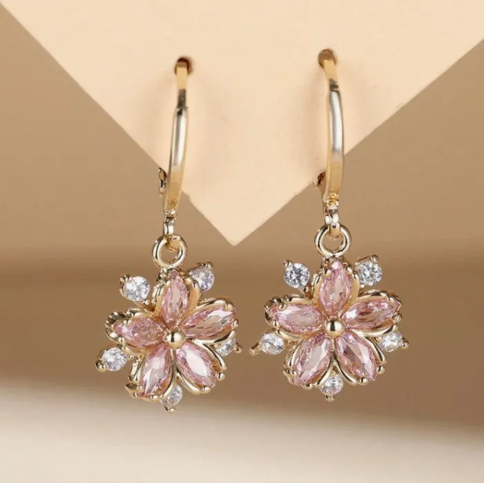 Floral earrings 🌸