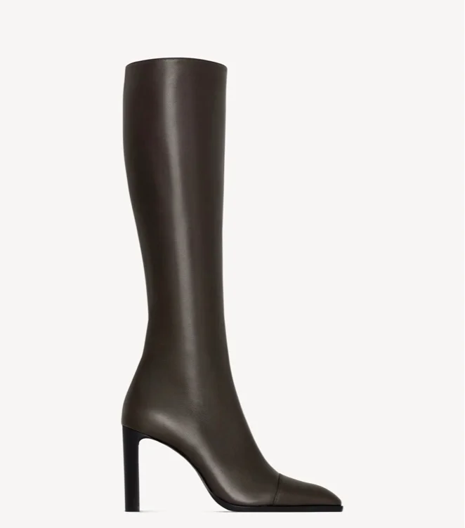 VENETIA BOOTS IN SMOOTH LEATHER EAGLE BROWN sz 39