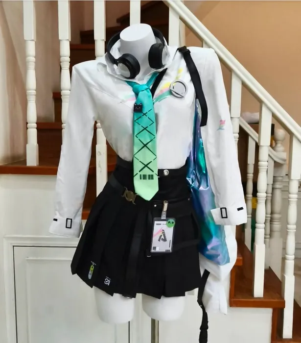 Lynae - Wuthering Waves costume