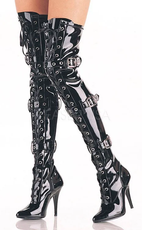 Latex boots 