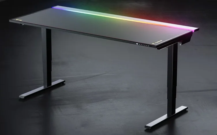 LEVEL UP THE DESK