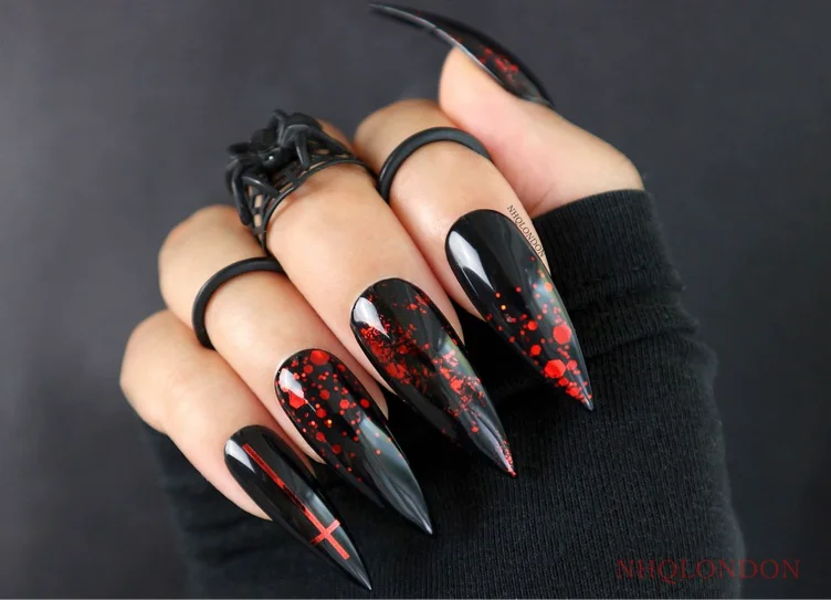 Nails 
