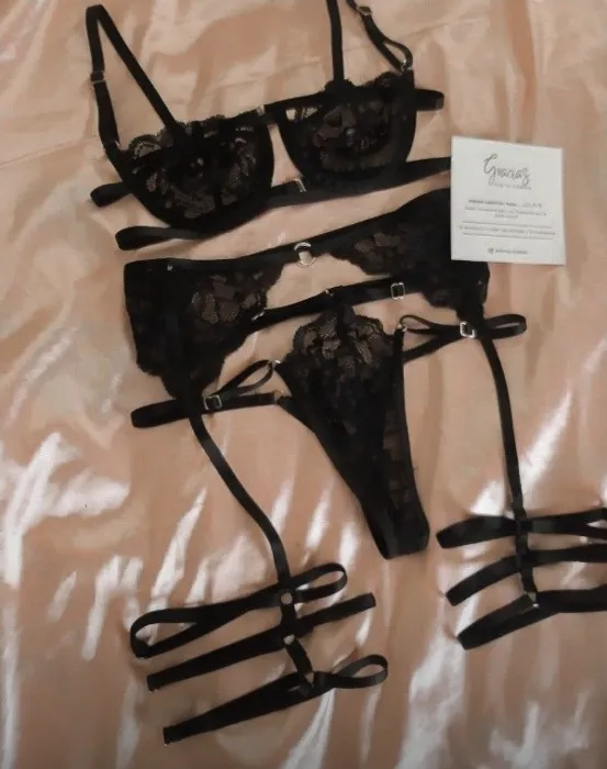 Black set 