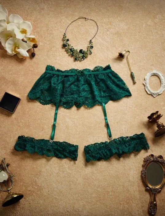 Elegant green garter belt