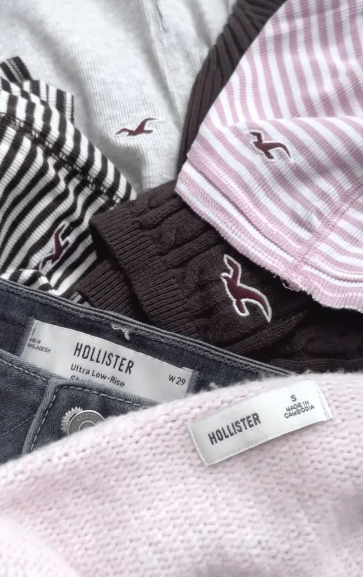 Hollister shopping