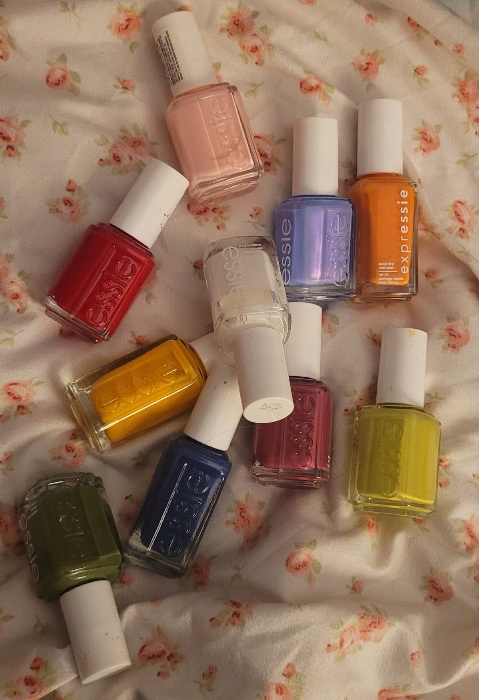 Nail polish 