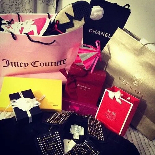 Small Shopping Trip 🛍 