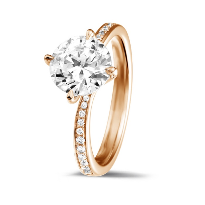 1.25 Karat Diamant Solitärring aus Rotgold mit kleinen Diamanten