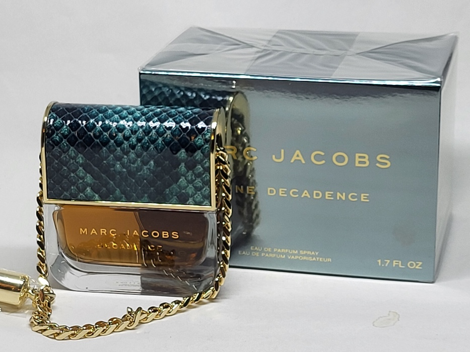 Marc Jacobs Decadence