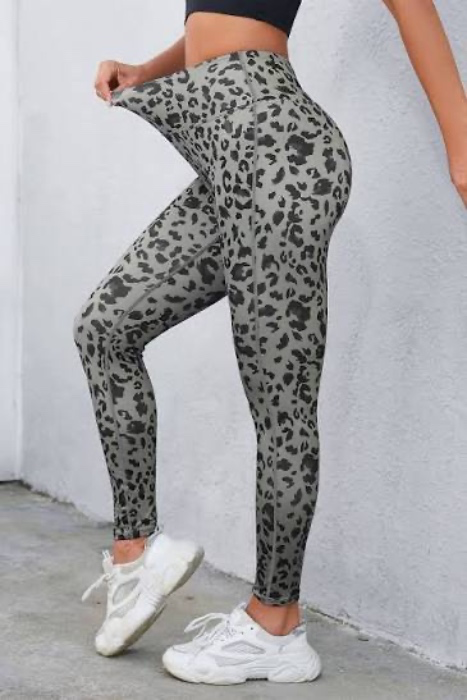 leopard leggings