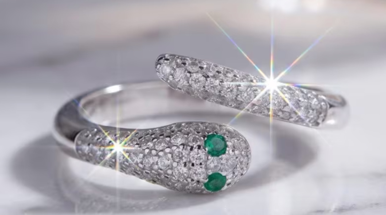 snake ring 