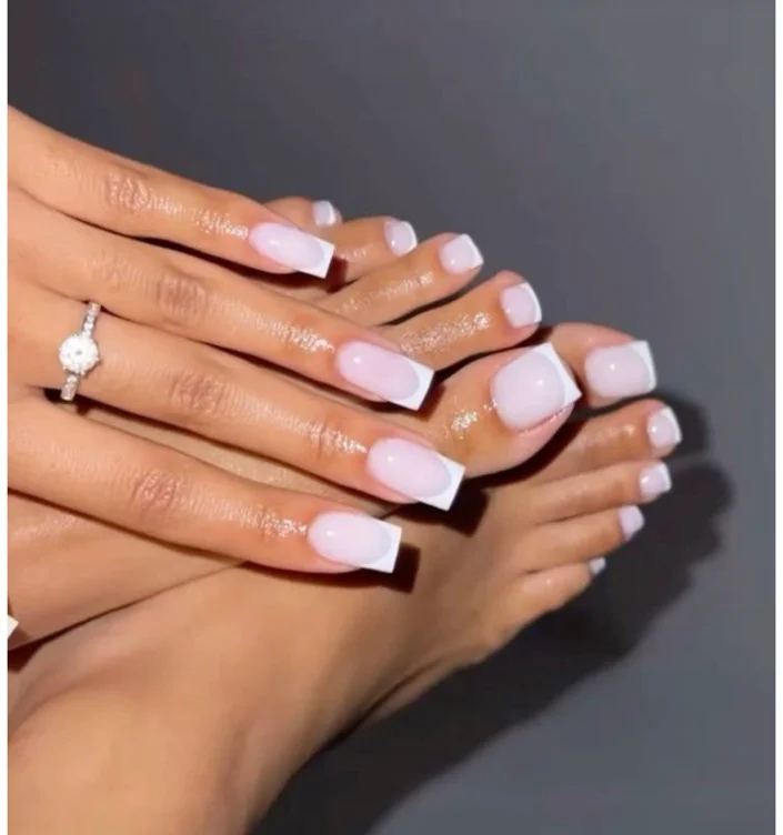 Nails & toes