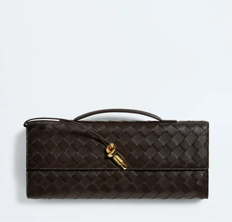 Women's Andiamo Clutch in Fondant