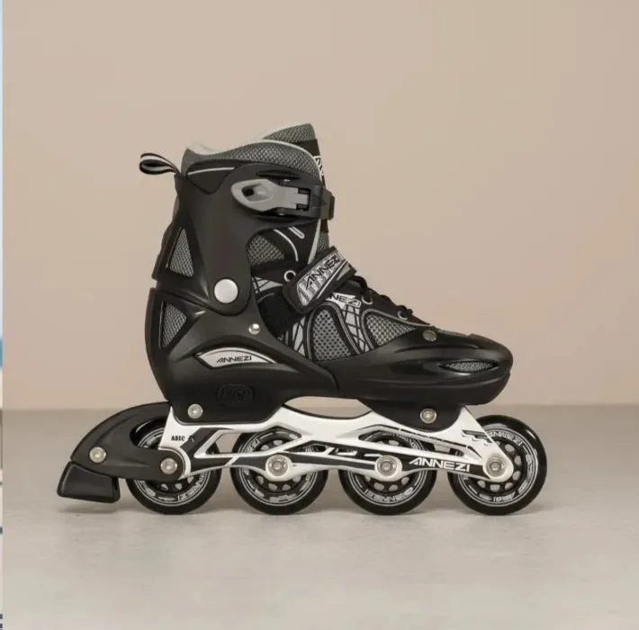 roller skates 