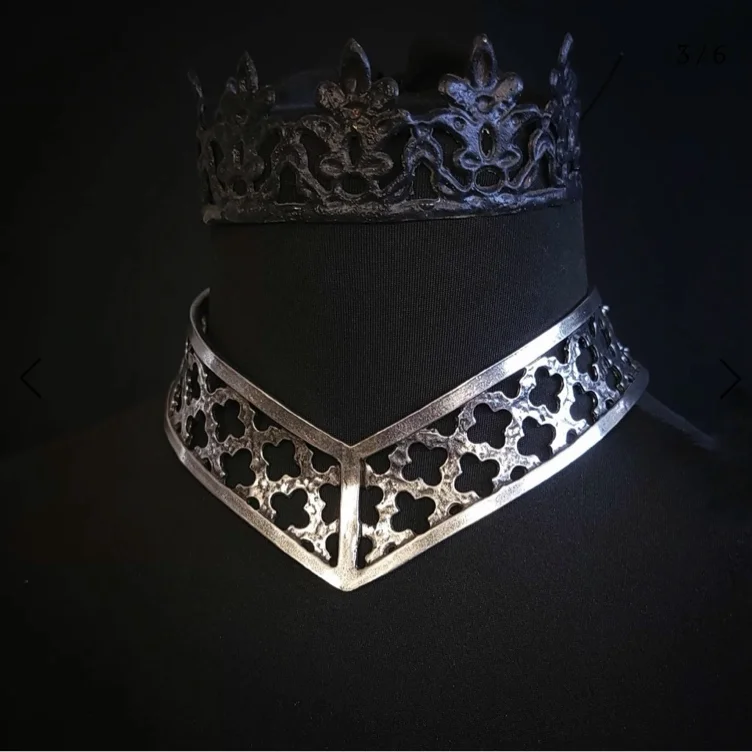 Choker Necklace 
